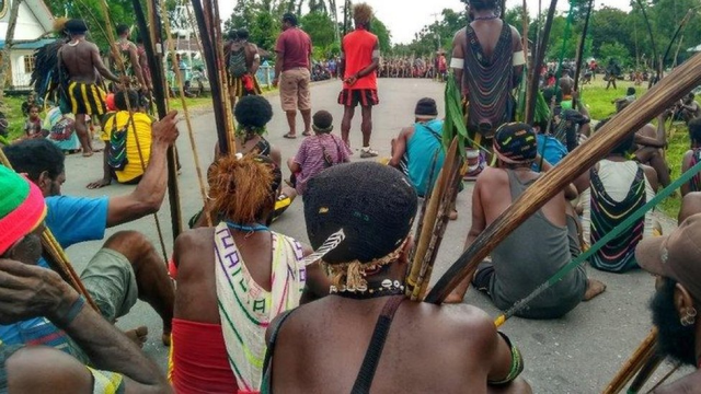 Kerusuhan di Yalimo Papua Semakin Parah! 5 Personel TNI-Polri Terkena Panah